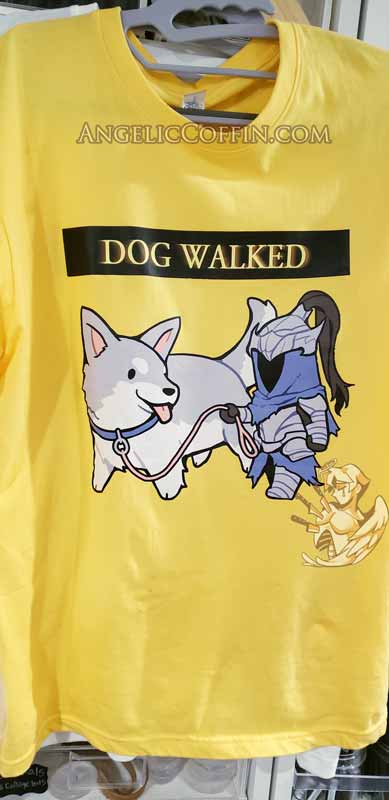 Dark Souls 1 T-shirt featuring Artorias and Sif (full)